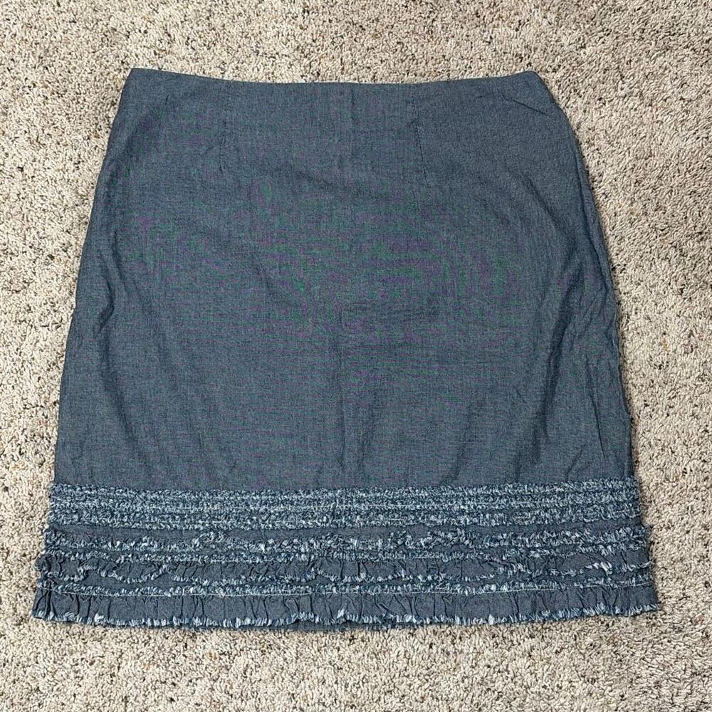 Tommy Bahama Denim Blue Frayed Hem Skirt Size 4 Cotton Skirt - Picture 5 of 6